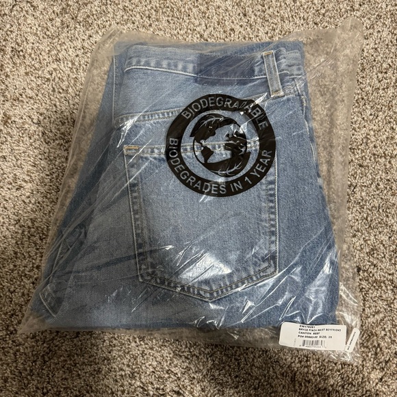 ETICA Bryce Pinch Waist Boyfriend High Rise Jeans - Faded Blue - Picture 10 of 15